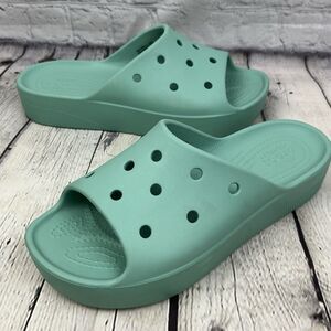 Crocs Classic Platform Slides Sandals Women’s 8 Jade Green